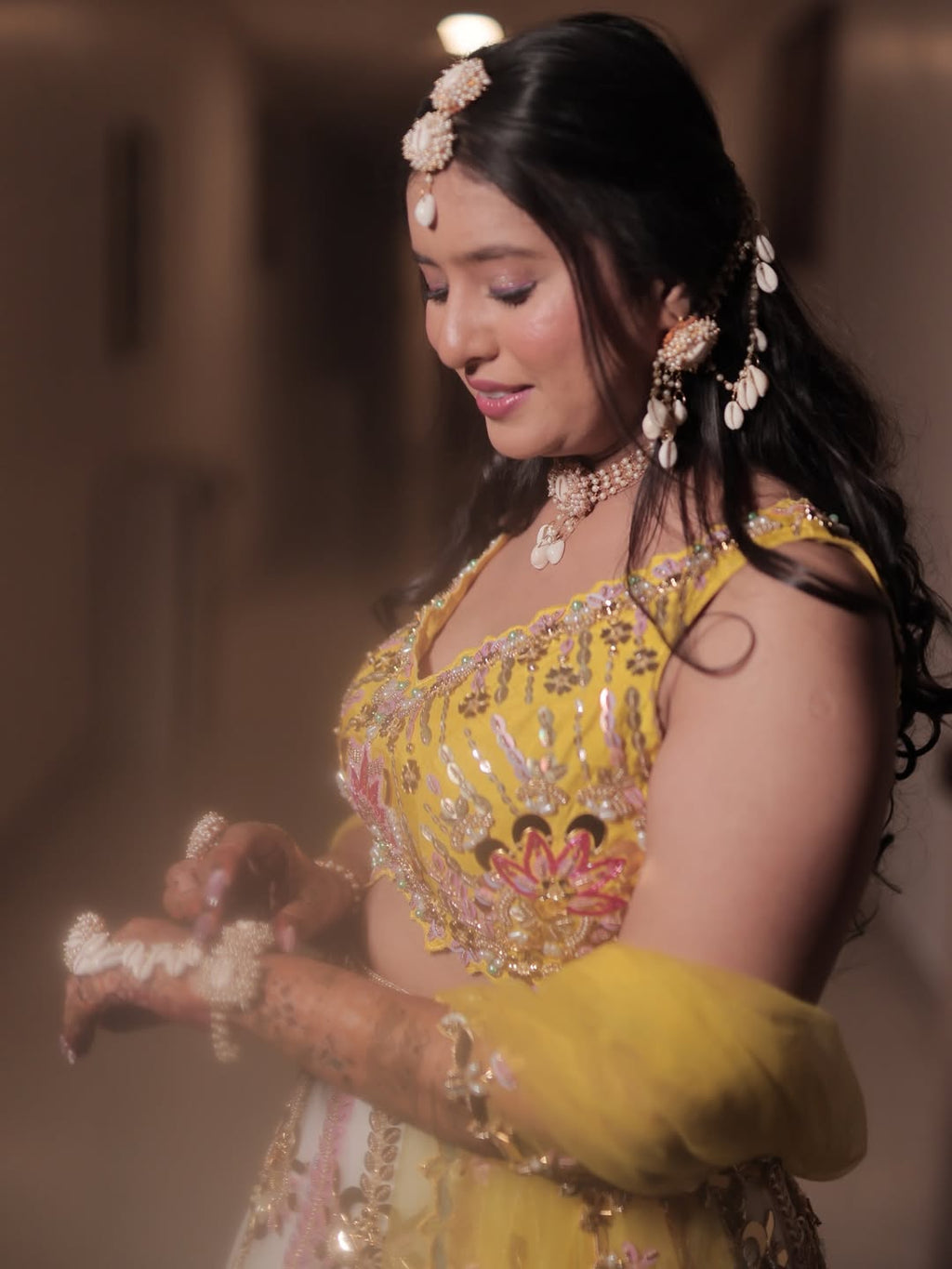Handcrafted Pearl Shell Bridal Jewellery Set for Haldi Ceremony