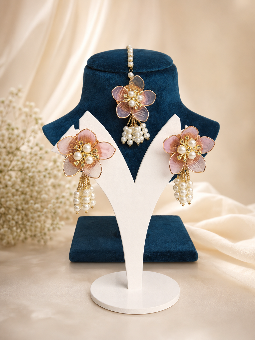 Blush lavender acrylic floral earrings and maang tikka